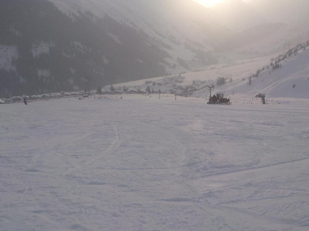 Hotel La Cruna Sedrun Exteriör bild